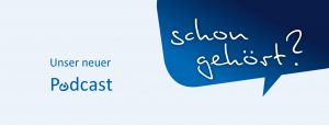 Logo der Initiative "Schönes Geld" mit blauem Hintergrund und handgeschriebener Schrift, die den Slogan präsentiert.
