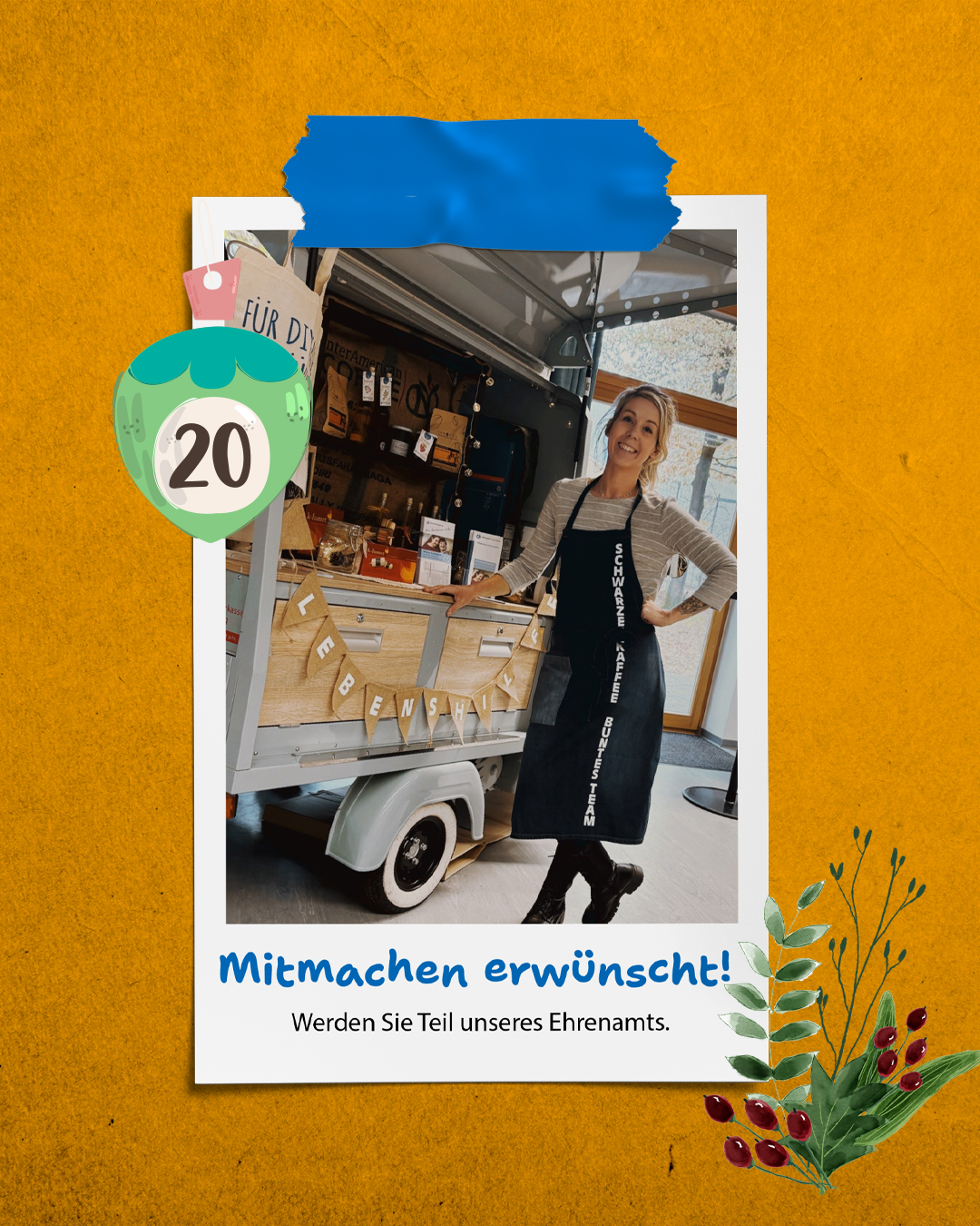 Eine Frau steht an einem kleinen Wagen mit Essen.