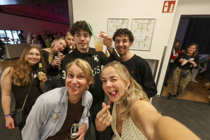 Angestelltenparty-12-06-202632