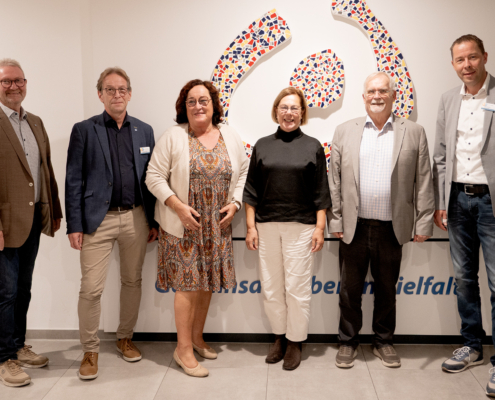 Sie sind sich einig, dass sie im regelmäßigen Austausch bleiben müssen: Klaus Meier, Guido Rothkopf, Dr. Christiane Leonards-Schippers, Dr. Ruth Seidl, Ullrich Sonntag, Stefan Erfurth (v.li.)