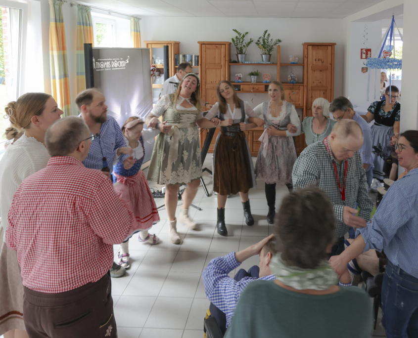 25-Jahre-Wohnstaette-Scherpenseel-10.10.2026.-Oktoberfest-25